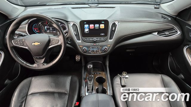 Chevrolet Korea Malibu — interior