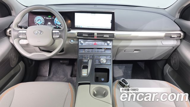 Hyundai Nexo — interior