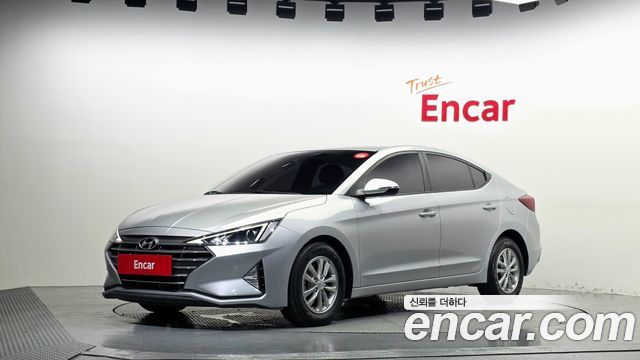 Hyundai Avante — exterior