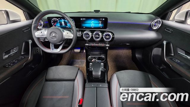 Mercedes-Benz A-Class — interior