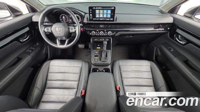 Honda CR-V — interior
