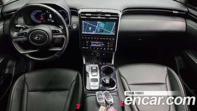 Hyundai Tucson — interior