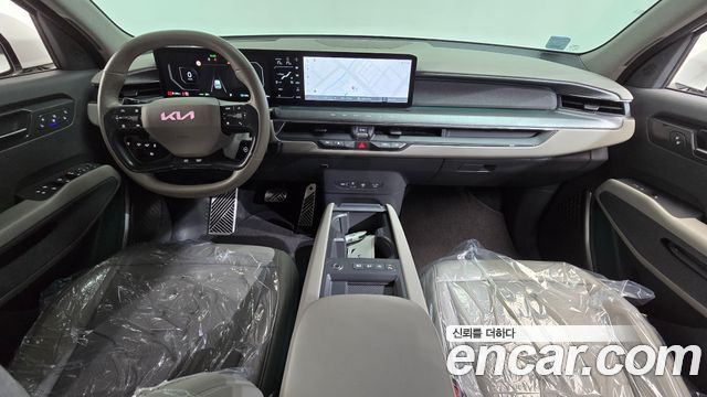 Kia EV9 — interior