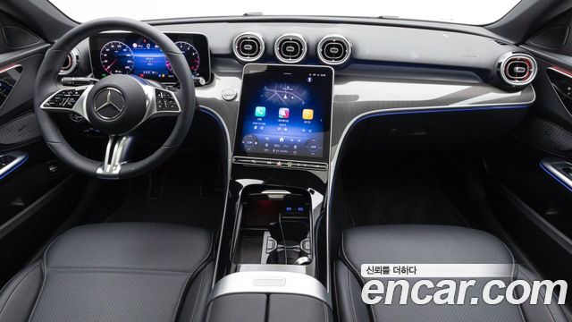 Mercedes-Benz C-Class — interior