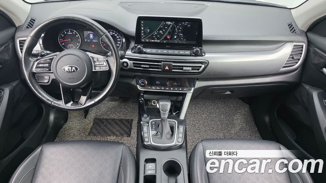 Kia Seltos — interior