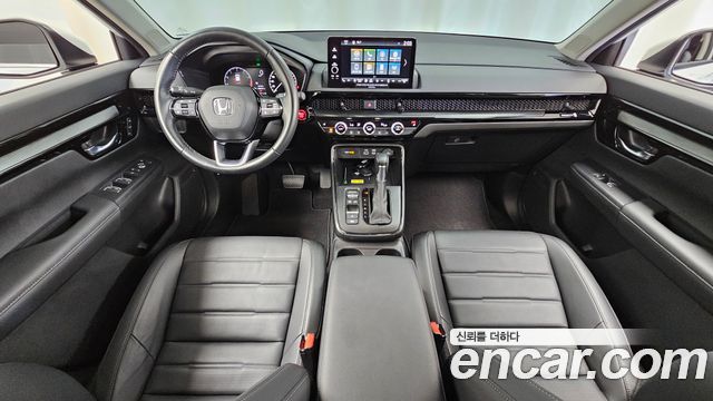Honda CR-V — interior