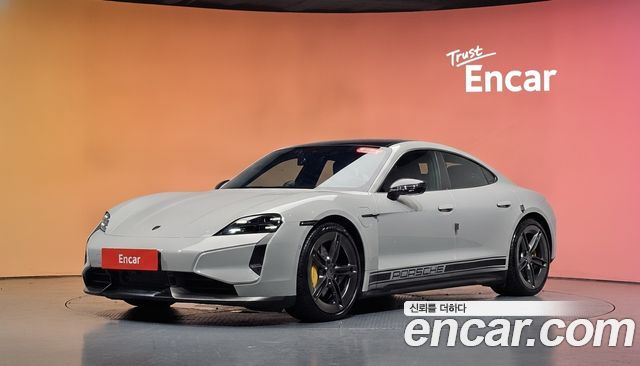 Porsche Taycan — exterior