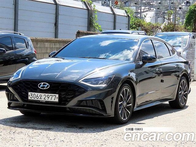 Hyundai Sonata — exterior