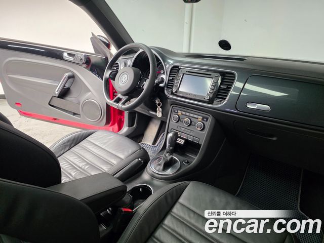Volkswagen Beetle — interior