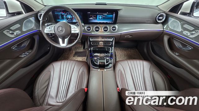 Mercedes-Benz CLS-Class — interior