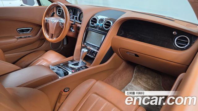Bentley Continental — interior