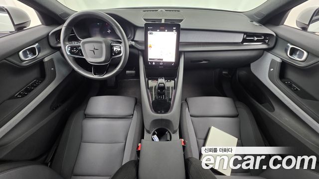 Polestar 2 — interior