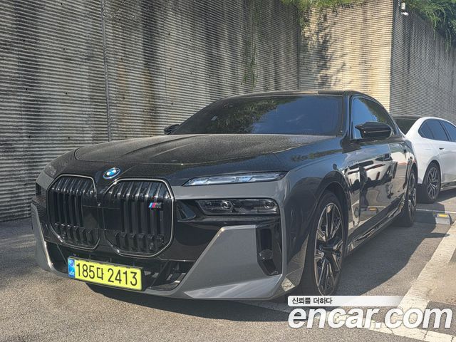 BMW i7 — exterior