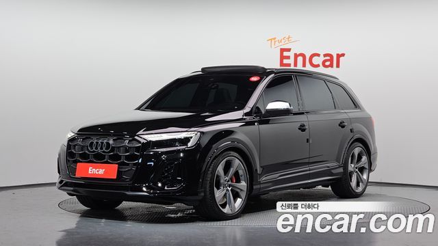 Audi SQ7 — exterior