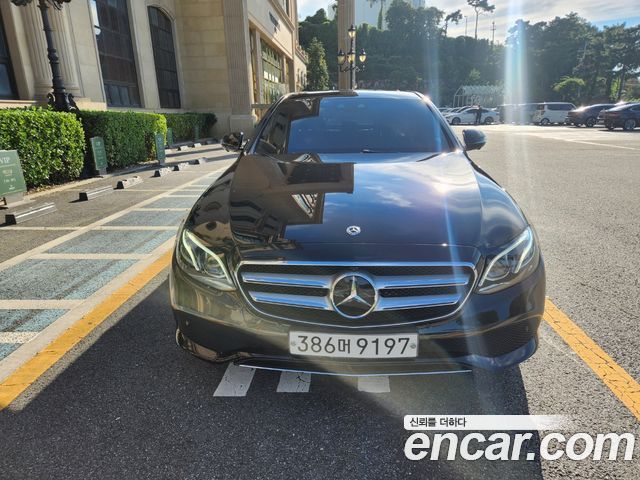 Mercedes-Benz E-Class — exterior