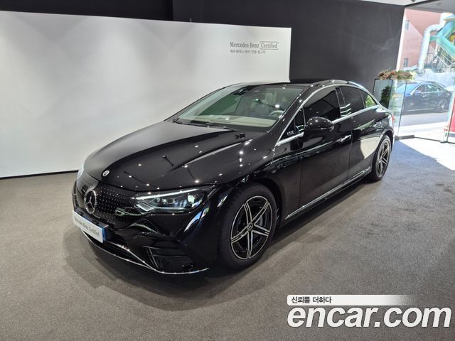 Mercedes-Benz EQE — exterior