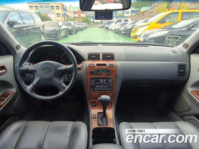 Renault Korea SM5 — interior