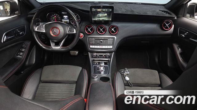 Mercedes-Benz A-Class — interior