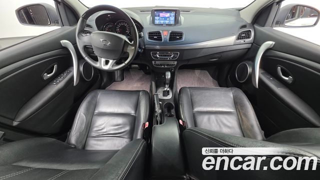 Renault Korea SM3 — interior