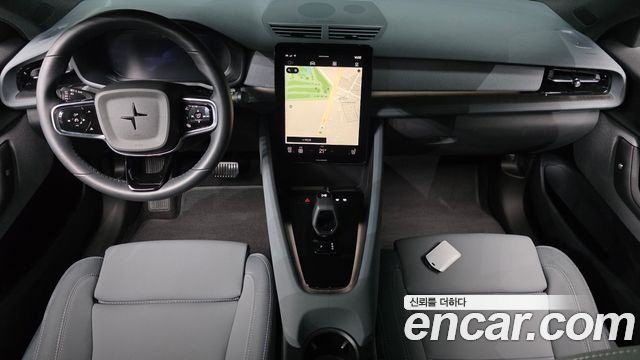 Polestar 2 — interior