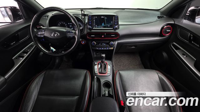 Hyundai Kona — interior