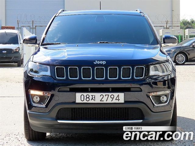 Jeep Compass — exterior