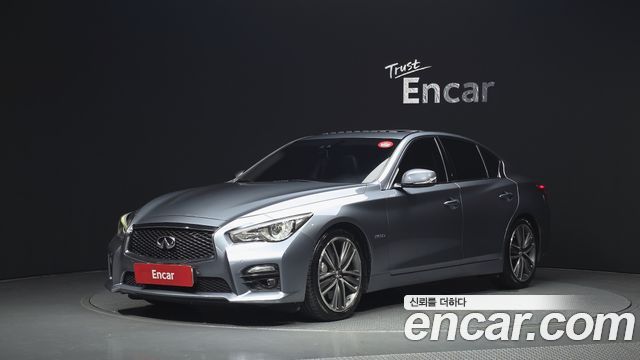 Infiniti Q50 — exterior