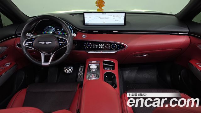 Genesis GV70 — interior