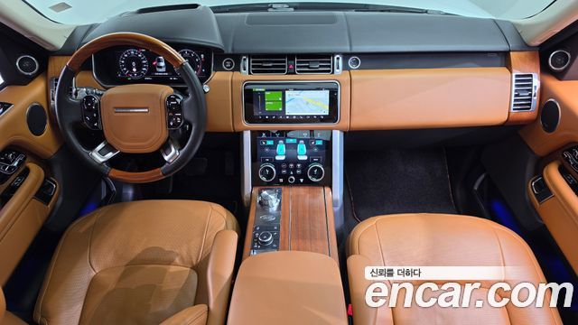 Land Rover Range Rover — interior