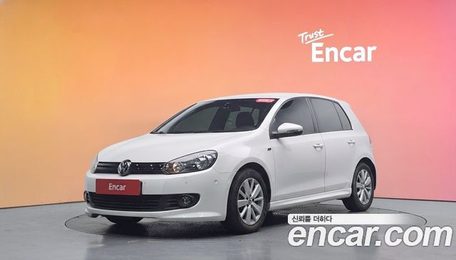 Volkswagen Golf — exterior