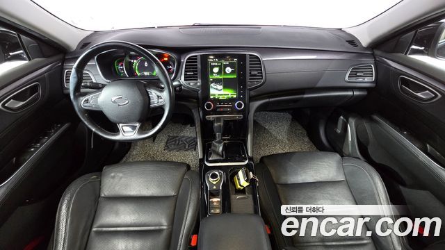 Renault Korea SM6 — interior