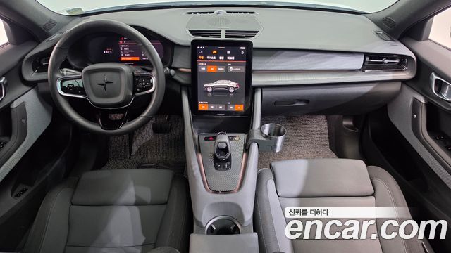 Polestar 2 — interior