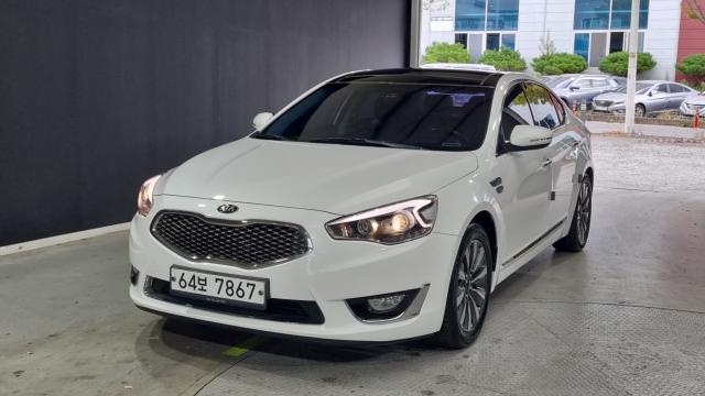 Kia K7 — exterior