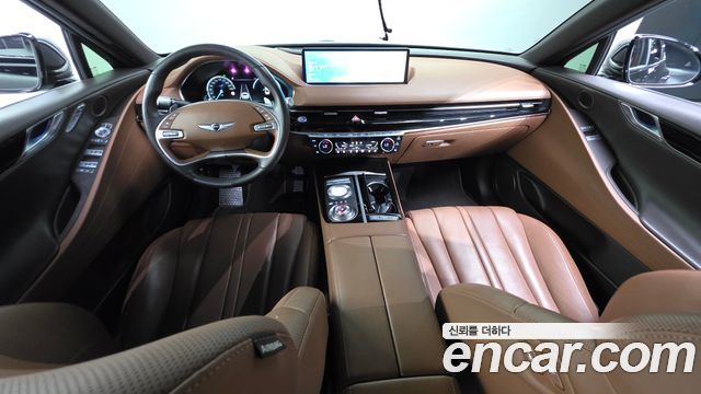 Genesis G80 — interior