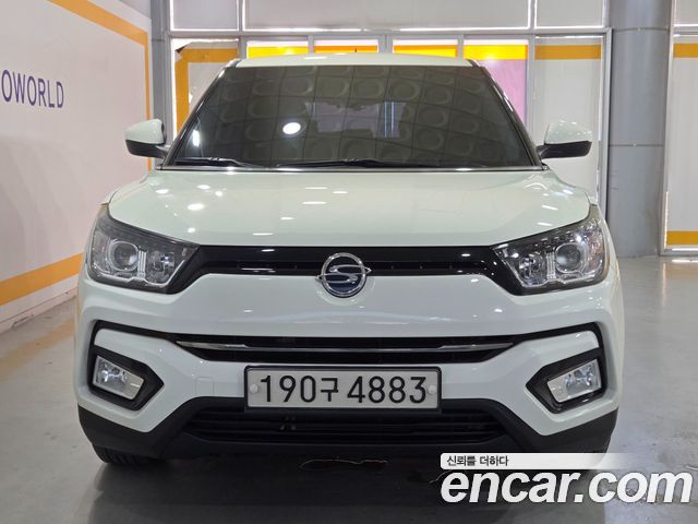KG Mobility Tivoli — exterior