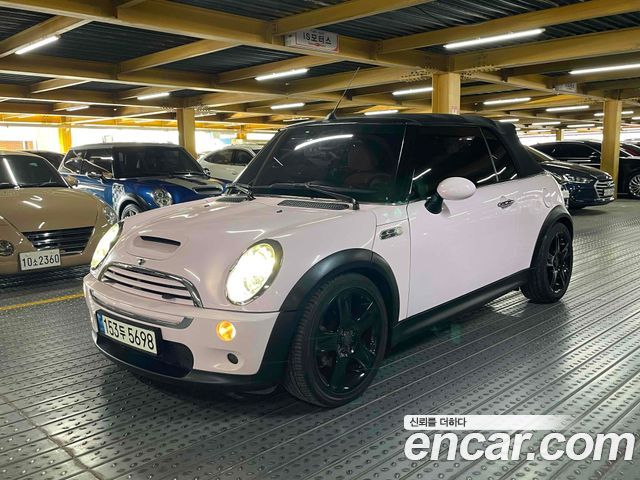 MINI Cooper Convertible — exterior
