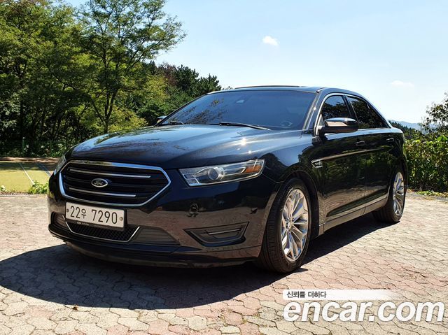 Ford Taurus — exterior