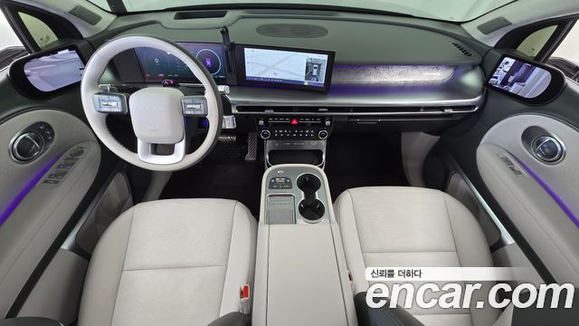 Hyundai IONIQ 9 — interior