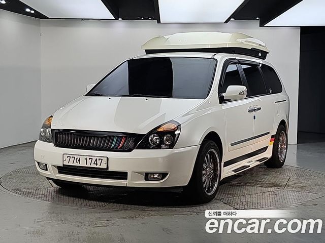 Kia Carnival — exterior