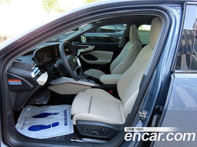 Audi A5 — interior