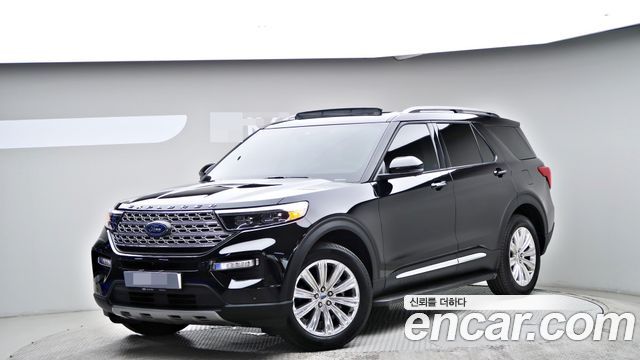 Ford Explorer — exterior