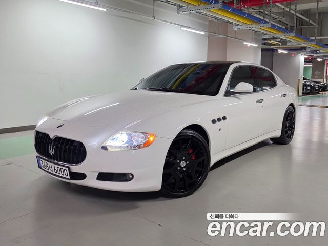 Maserati Quattroporte — exterior