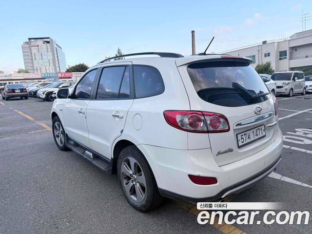 Hyundai Santa Fe — interior