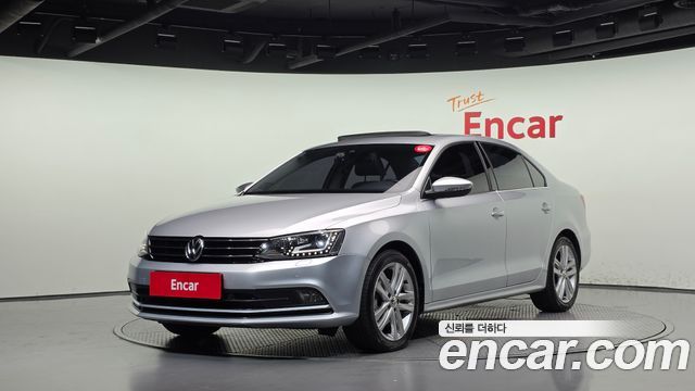 Volkswagen Jetta — exterior