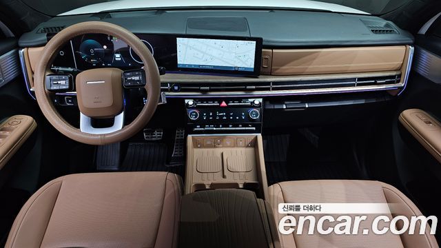 Hyundai Santa Fe — interior
