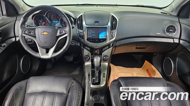 Chevrolet Korea Cruze — interior
