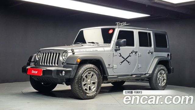 Jeep Wrangler — exterior