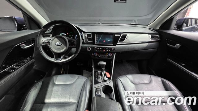 Kia Niro — interior