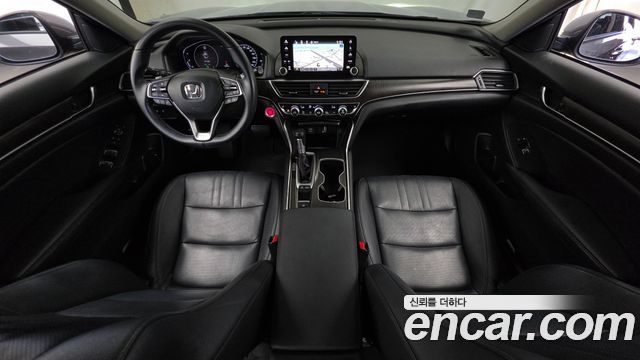 Honda Accord — interior