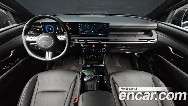 Hyundai Tucson — interior